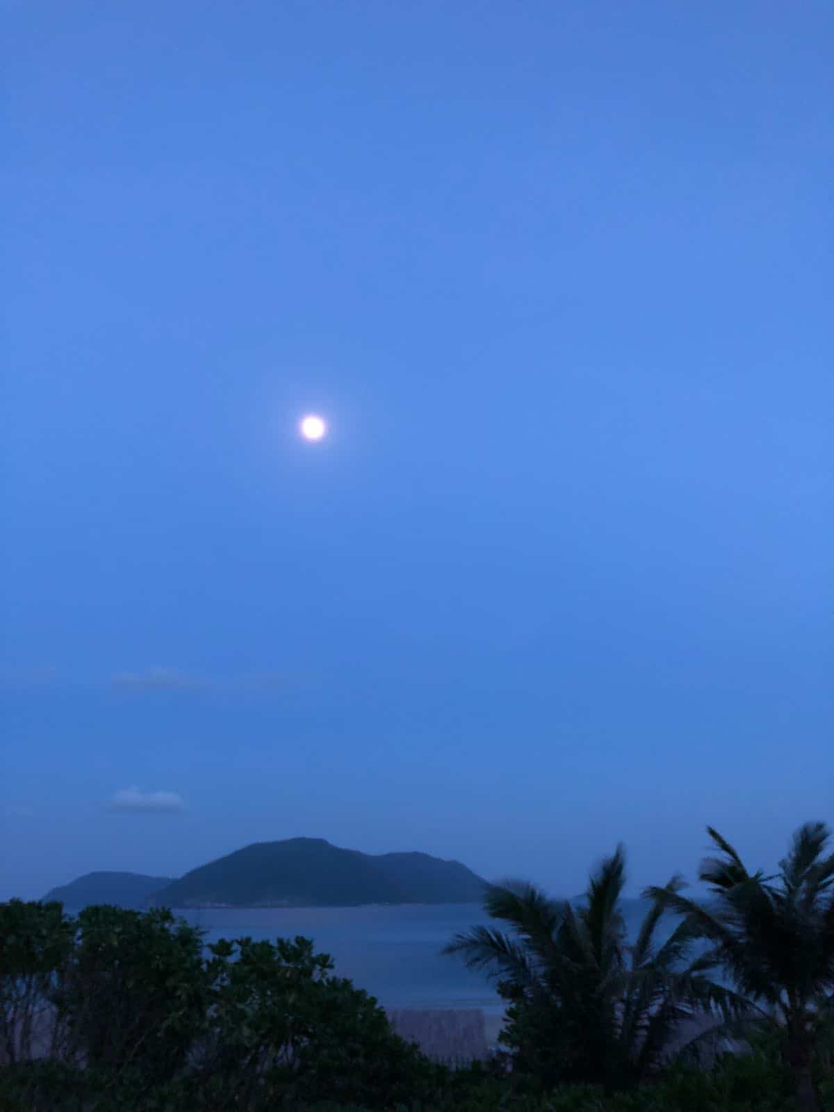 Review of Six Senses Con Dao resort - moonlight
