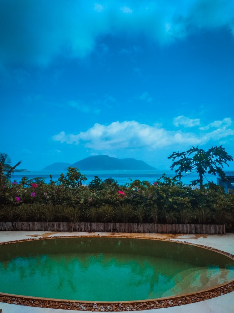 Review of Six Senses Con Dao resort - the spa pool