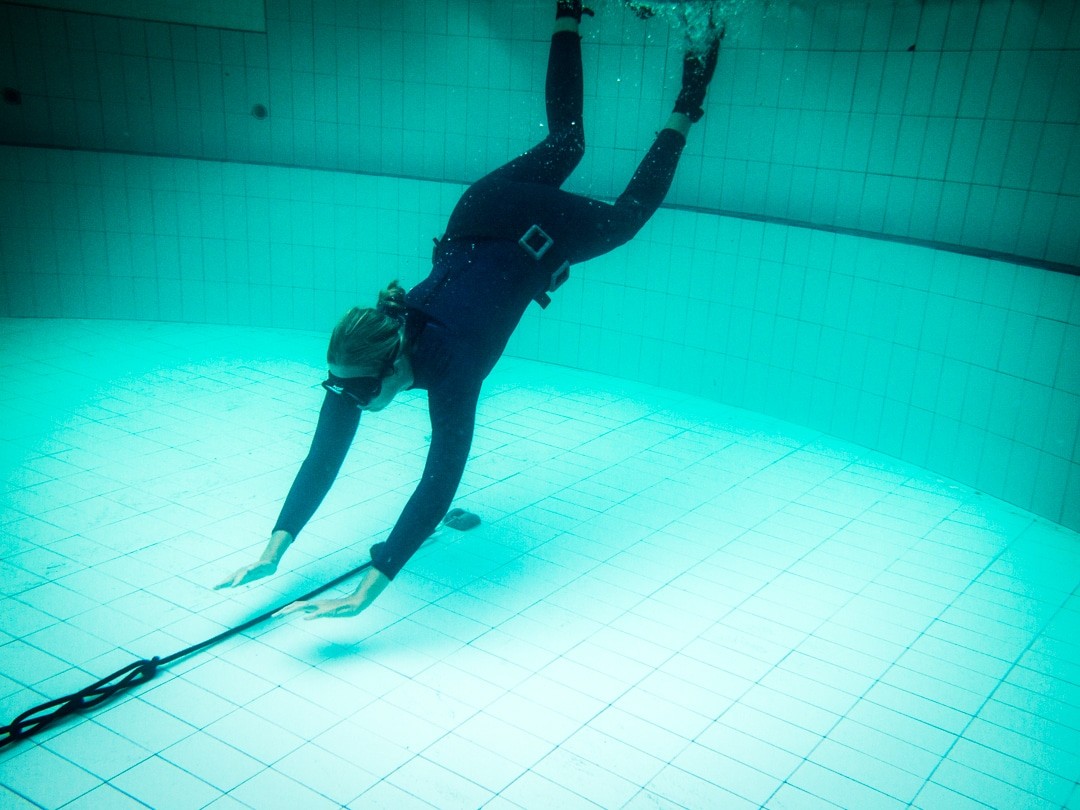free diving in Amed Pool session