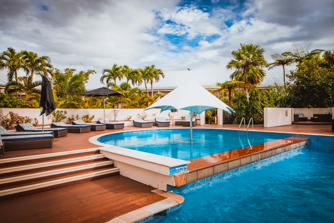 Cairns Shangri-La the pool