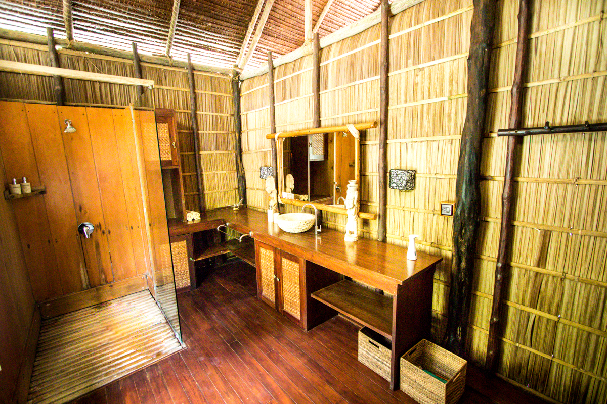Papua explorer bathroom
