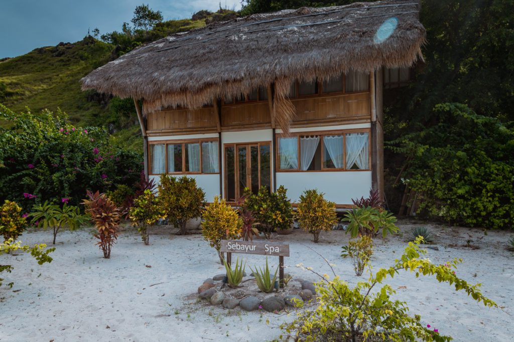 Komodo resort review spa