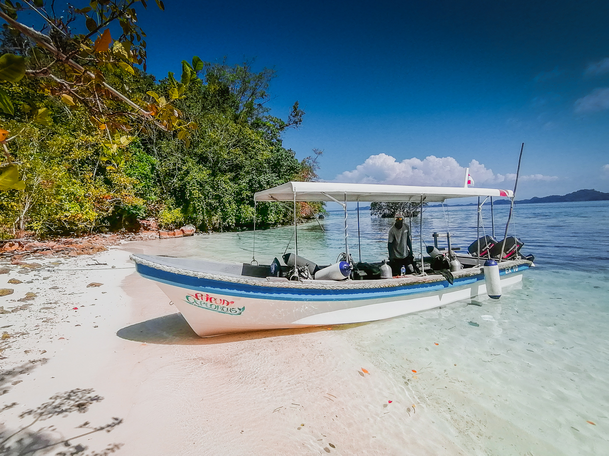 Review of Papua Explorers Resort: Exceptional diving and friendly resort in Raja Ampat