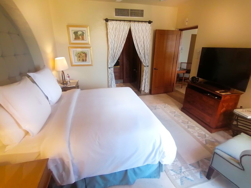 Egypt red sea resorts Four Seasons Sharm bedroom