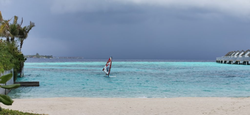 Maldives windsurf