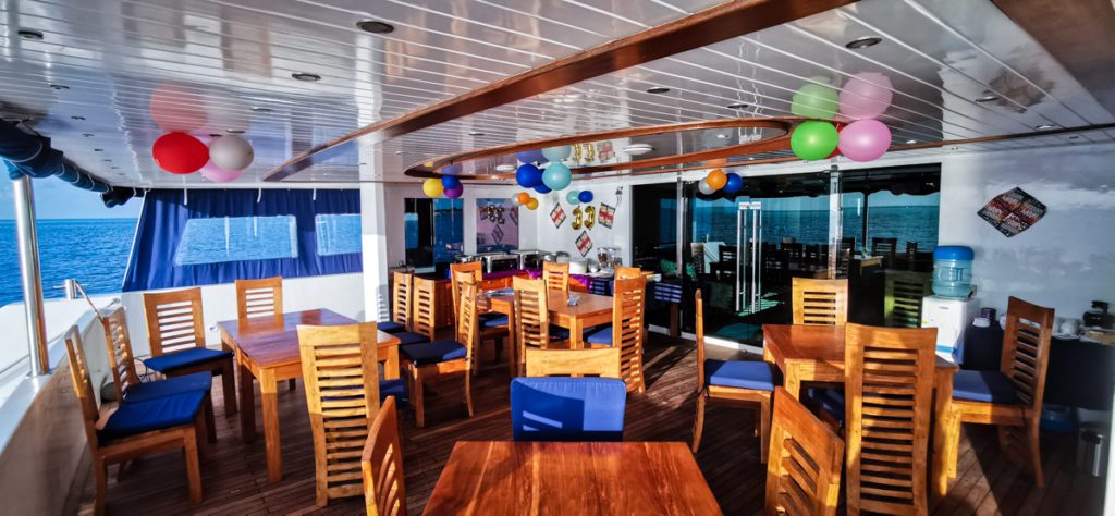 Liveaboard Review: Blueforce One in the Maldives