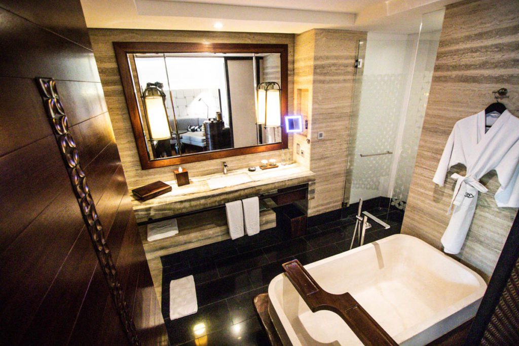 Sofitel Bali review bathroom