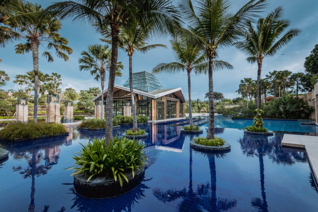 Mulia Resort review