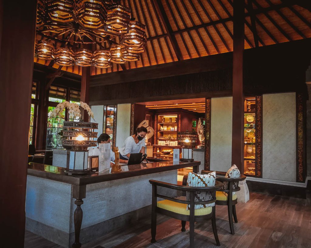 Four Seasons Bali Jimbaran review spa