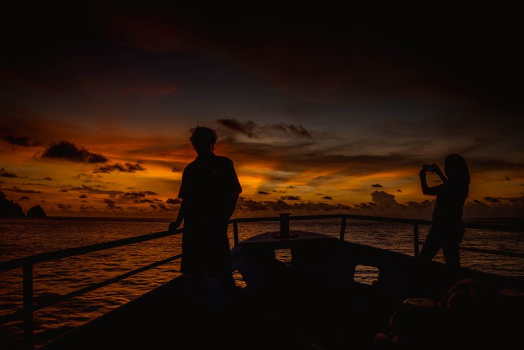 Cocos island diving Sunset