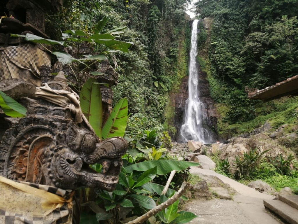waterfall on the way to lovina 