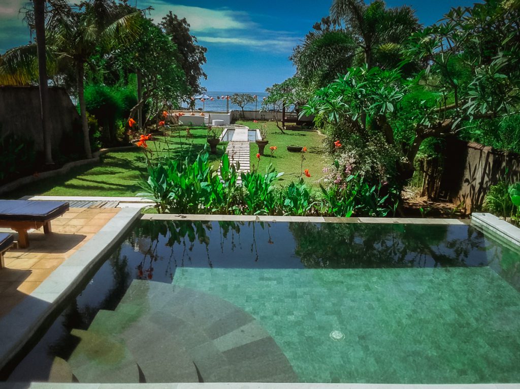temukus beachfront villa rental nort Bali of