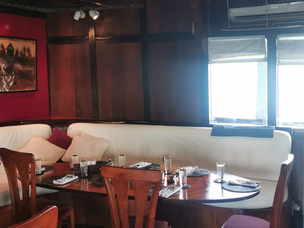 Dewi Nusantara liveaboard review dining room