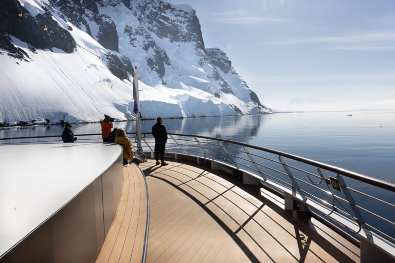 How Bad Is the Drake Passage Really? Both Crossings, Honestly Atlas World Explorer Antartica ( of )
