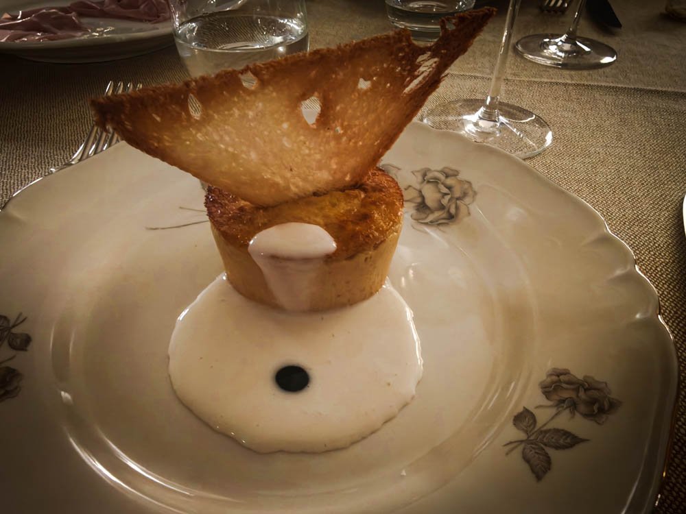 Amuse-bouche served at Al Cambio restaurant in Bologna, Italy