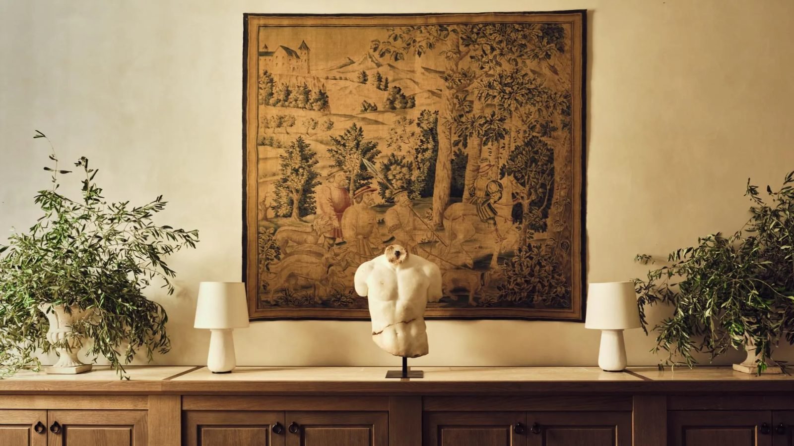 Lobby of La Réserve Firenze with antique tapestry, Florence