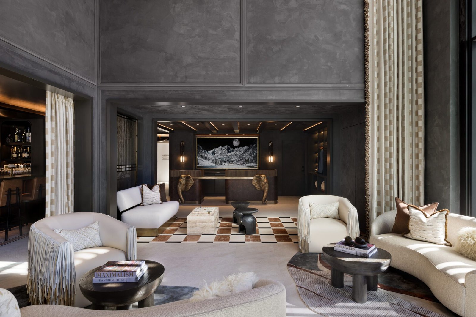 The lounge at White Elephant Aspen during ski season