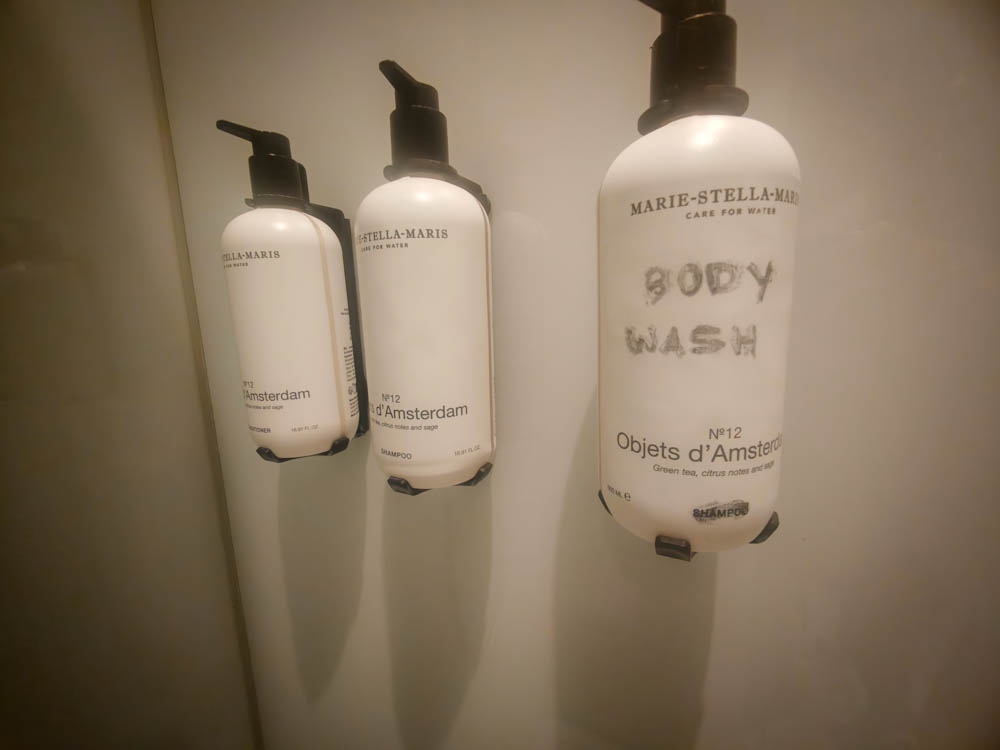 Marie-Stella-Maris Objets d'Amsterdam toiletries in the Crown Lounge 52 showers