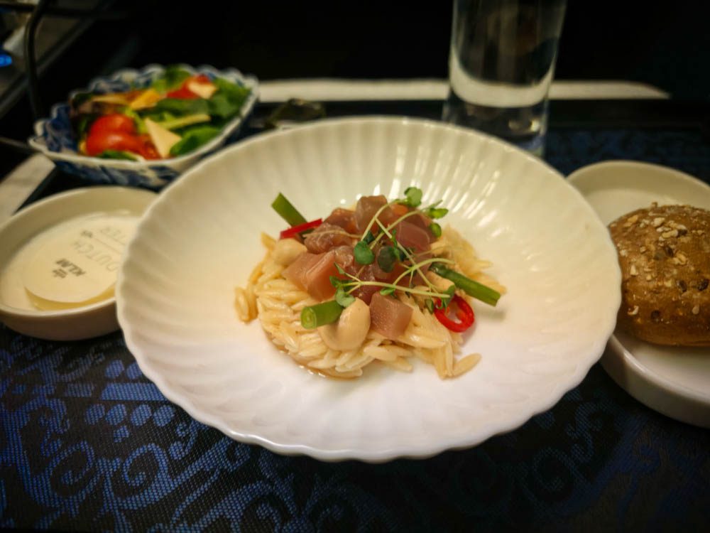 Smoked tuna with orzo appetiser and side salad in KLM business class