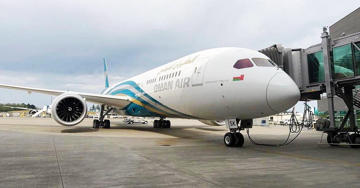 Oman Air Boeing 787-9 Dreamliner parked at the gate
